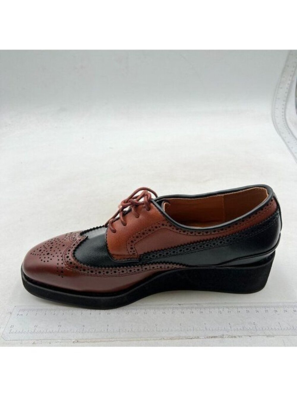 Women Perforated Self Tie Oxfords Cap Toe Lace Pattern Brogue Shoes Brown